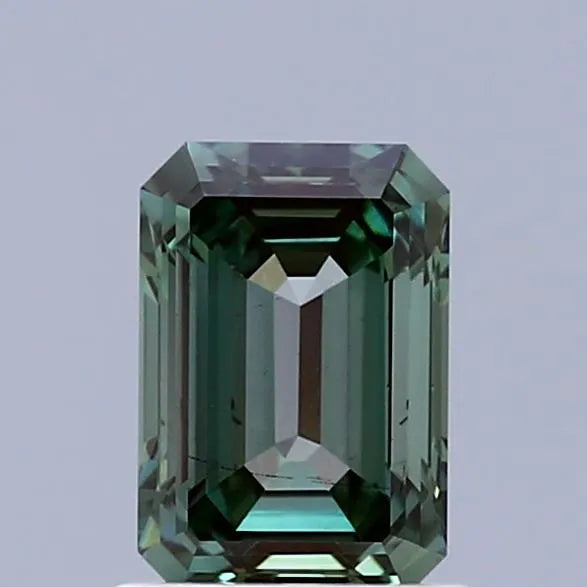 1.08ct Emerald Lab Grown Diamond (Colour Fancy Vivid Green, Clarity VS2, IGI Certified)