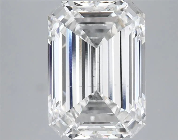 3.67ct Emerald Lab Grown Diamond (Colour F, Clarity VS2, IGI Certified)