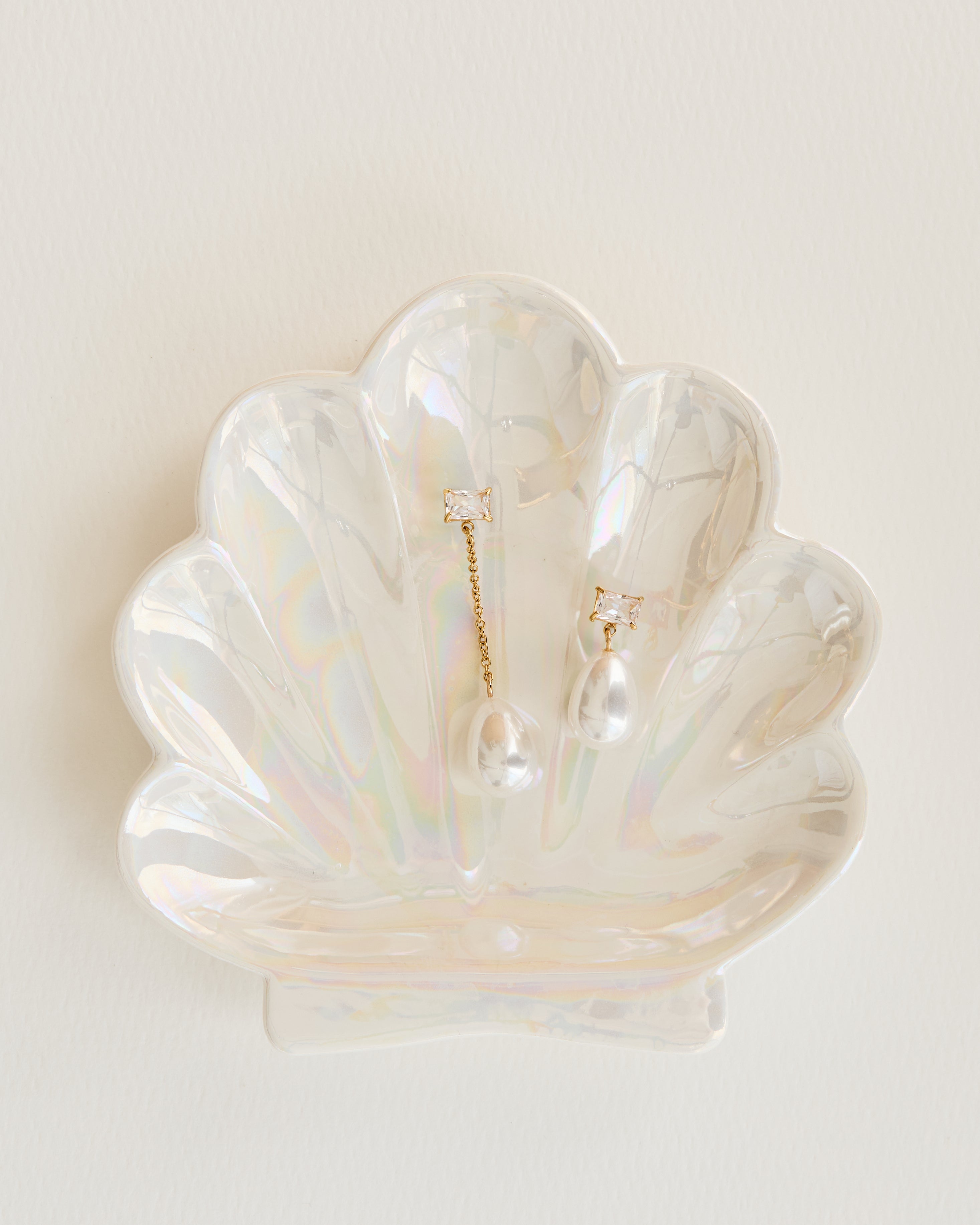 Asymmetrical Pearl Drops