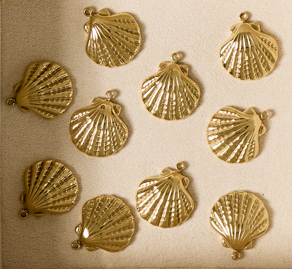 Scallop Shell Charm