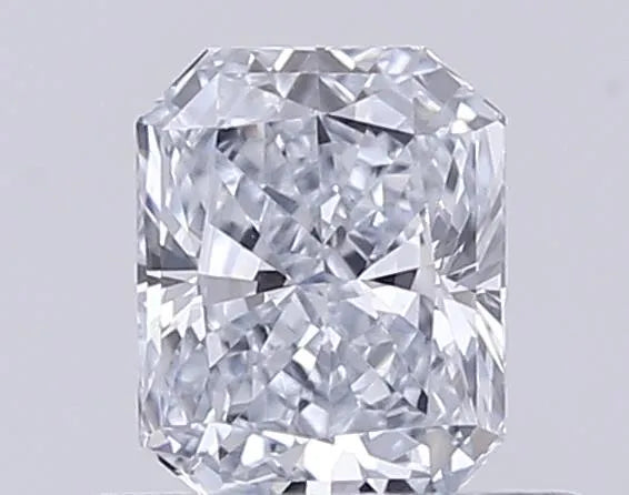 0.44ct Radiant Lab Grown Diamond (Colour H, Clarity VVS2, IGI Certified)