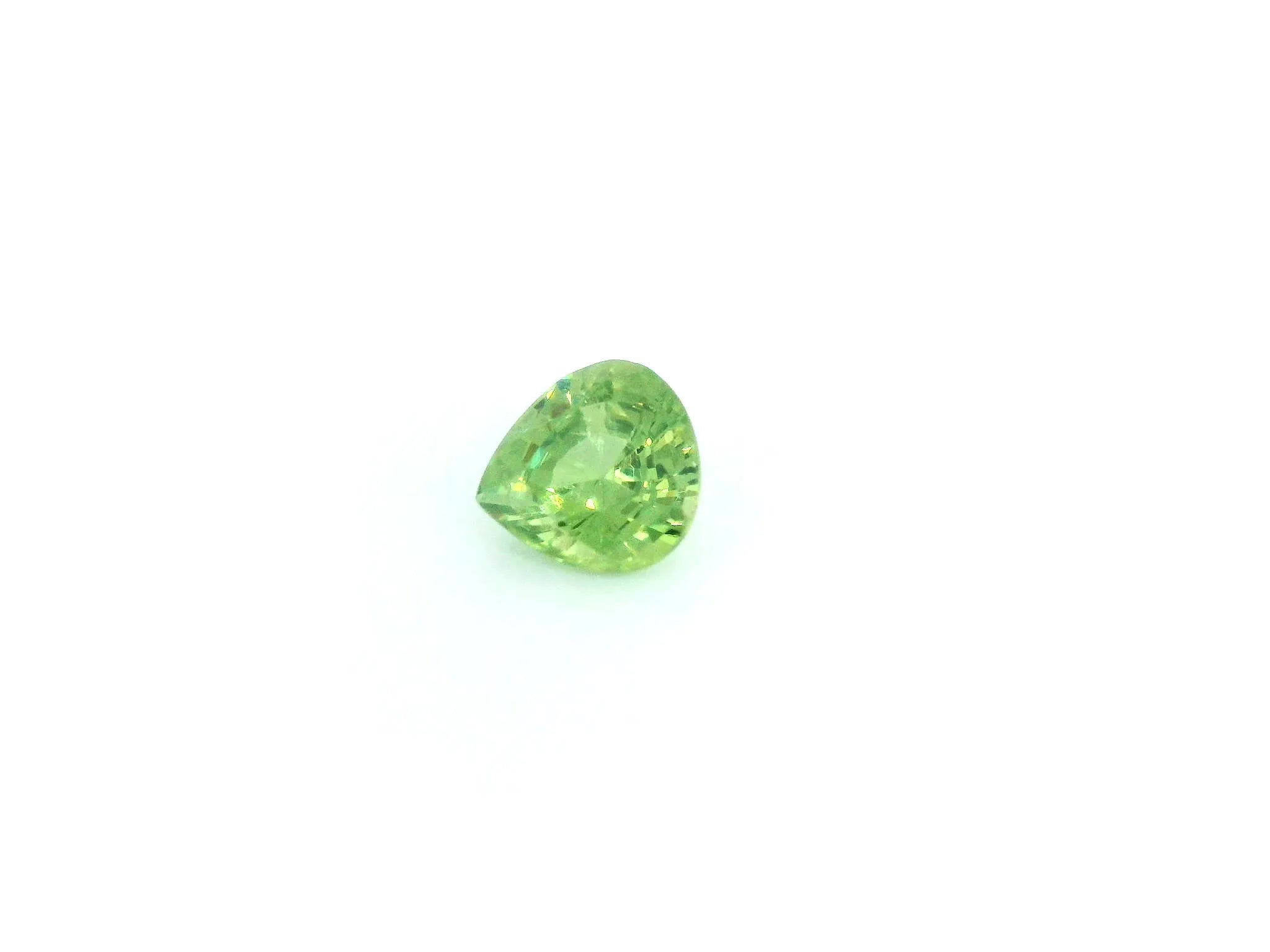 0.79ct Pear Natural Garnet (Colour Green, Clarity Eye Clean, Cut Faceted)