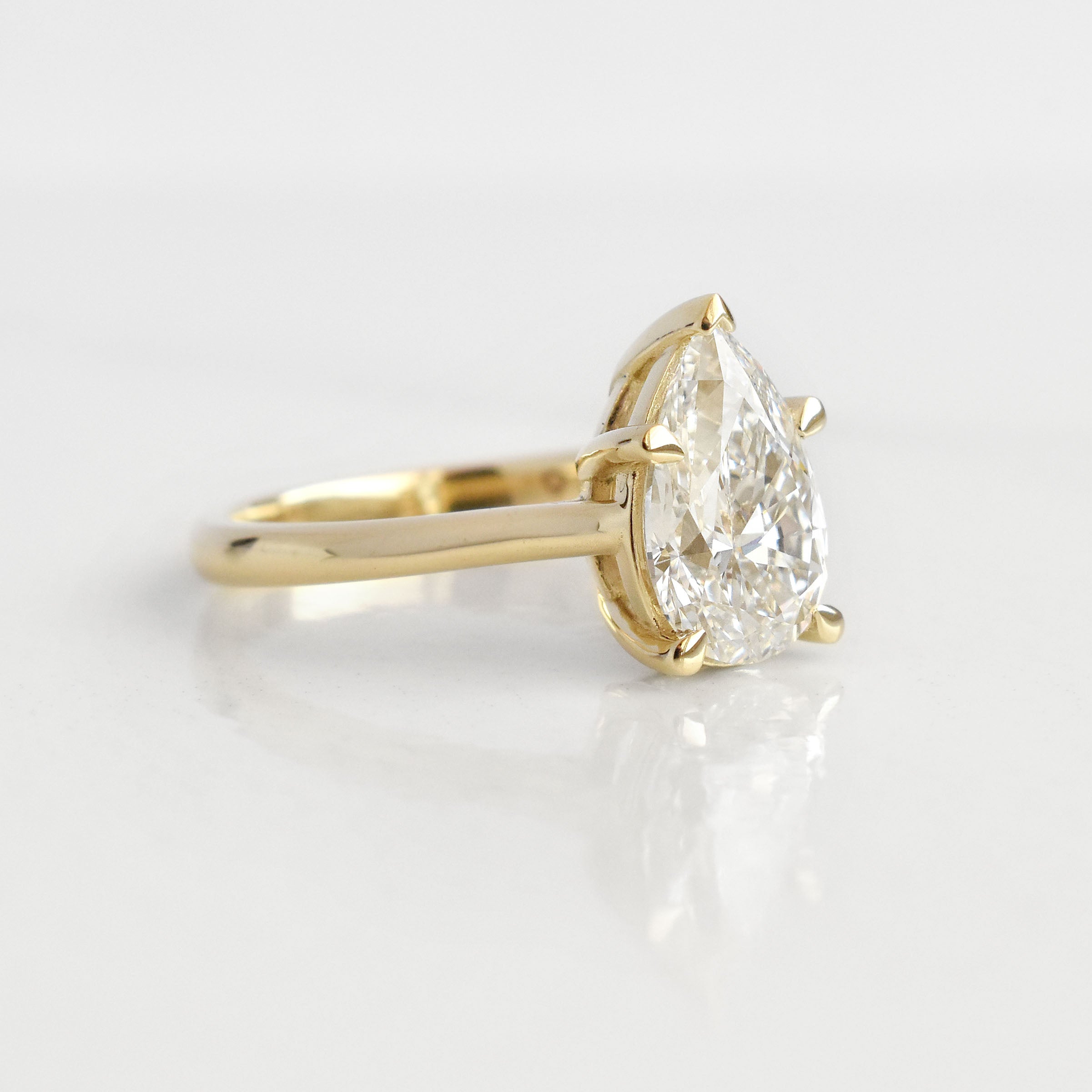 Cassandra Ring