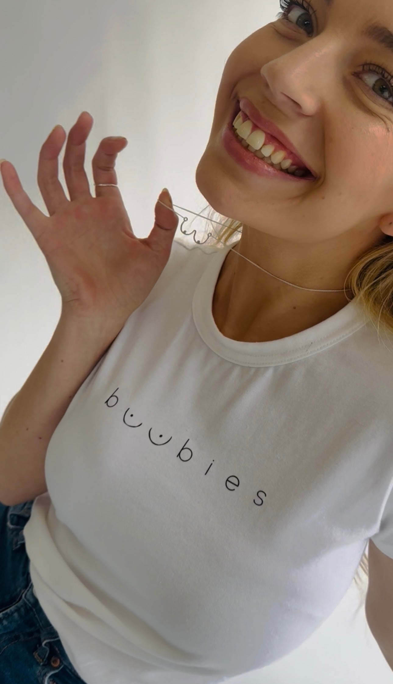 Minimal Boobies Necklace 1