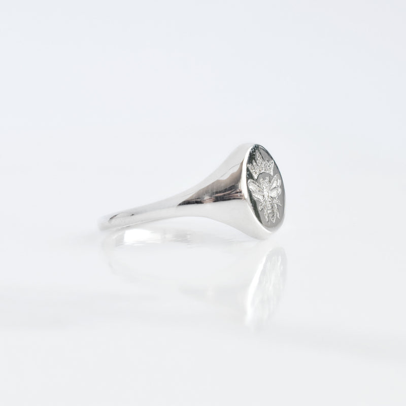 Queen Bee Ring - Silver