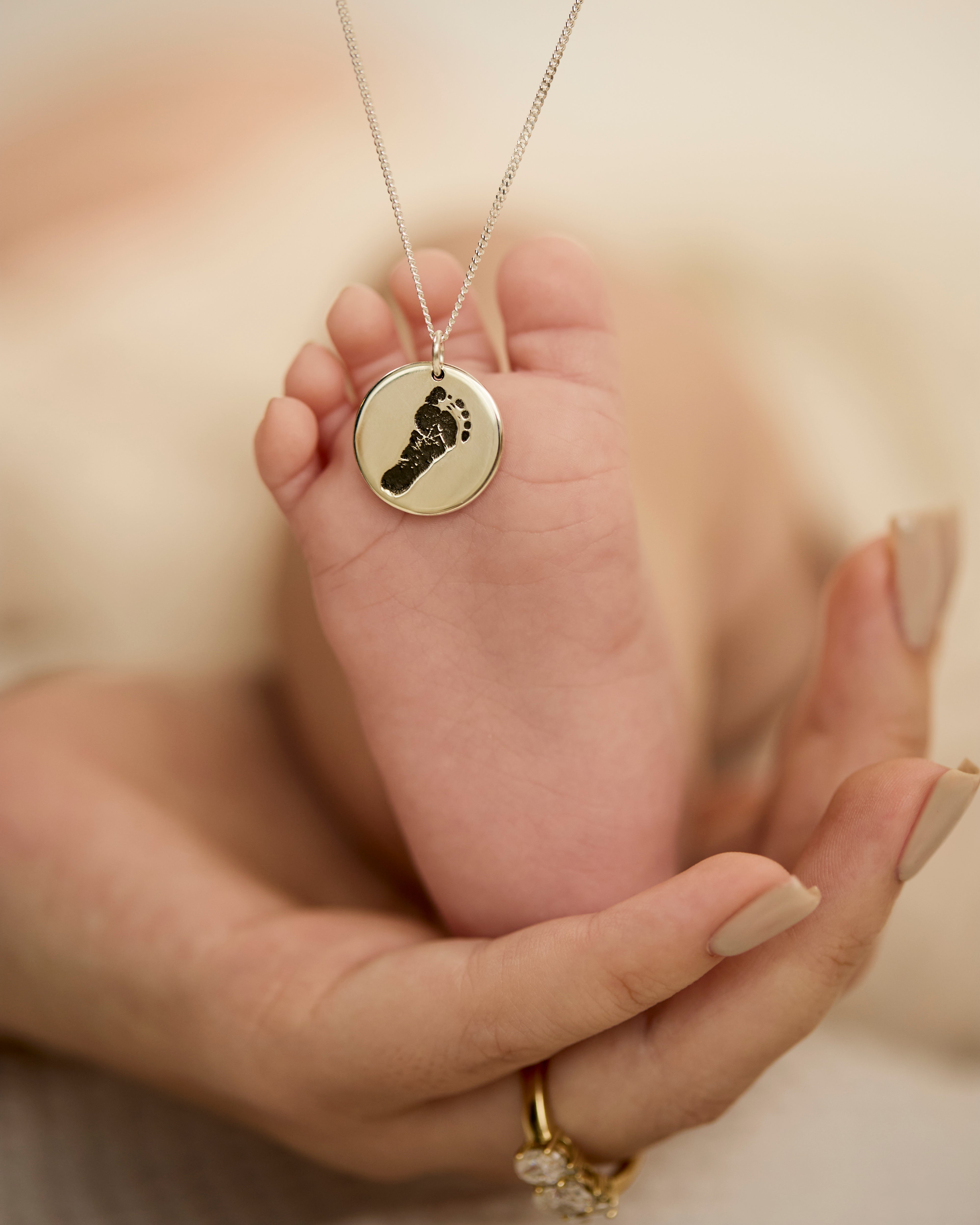 foot/ hand print necklace