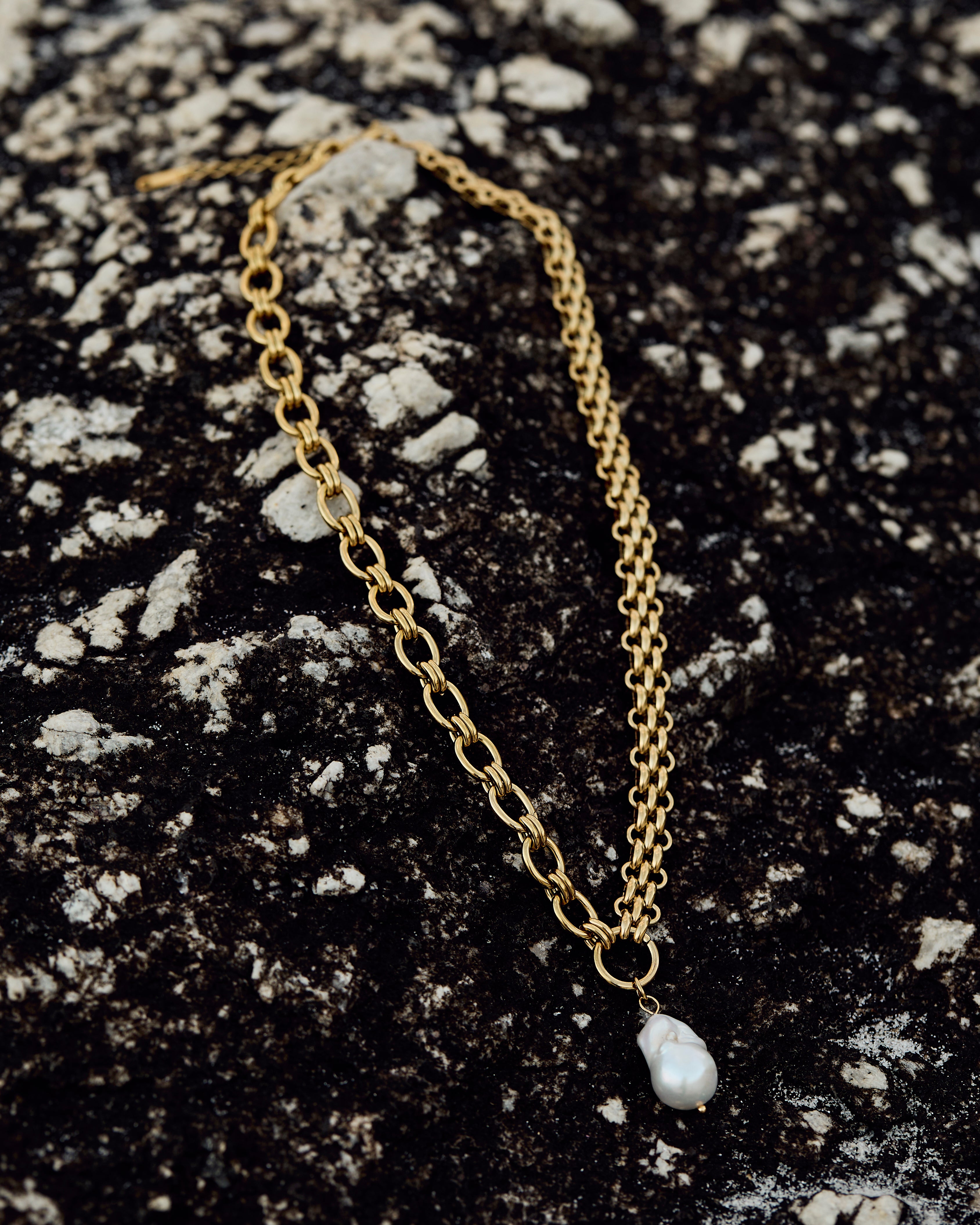 Aurelia Pearl Necklace