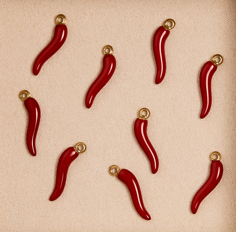 Red Chilly Charm