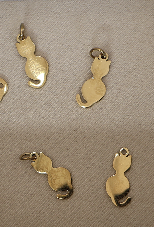 Cat Outline charm
