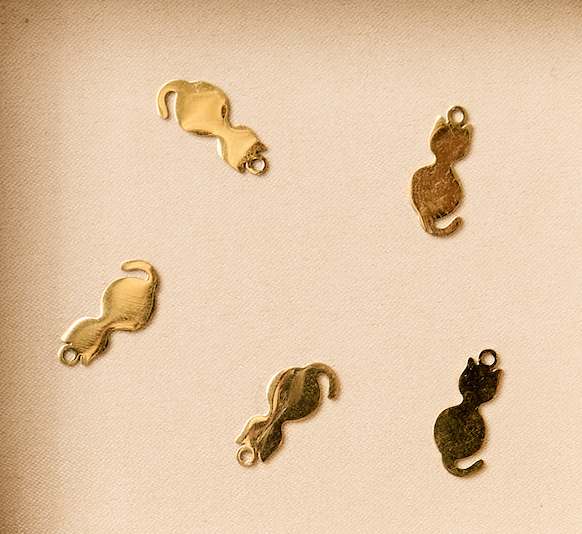 Cat Outline charm