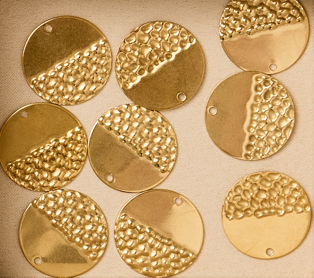 Engravable round disc charm
