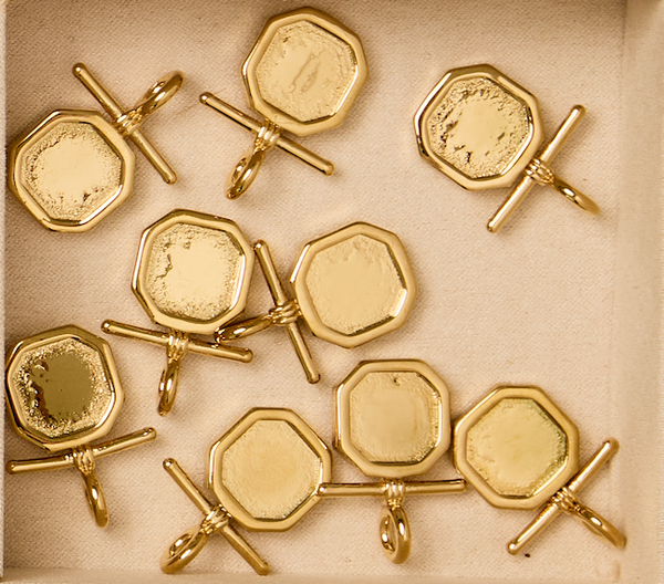 Gold Elegant Charm