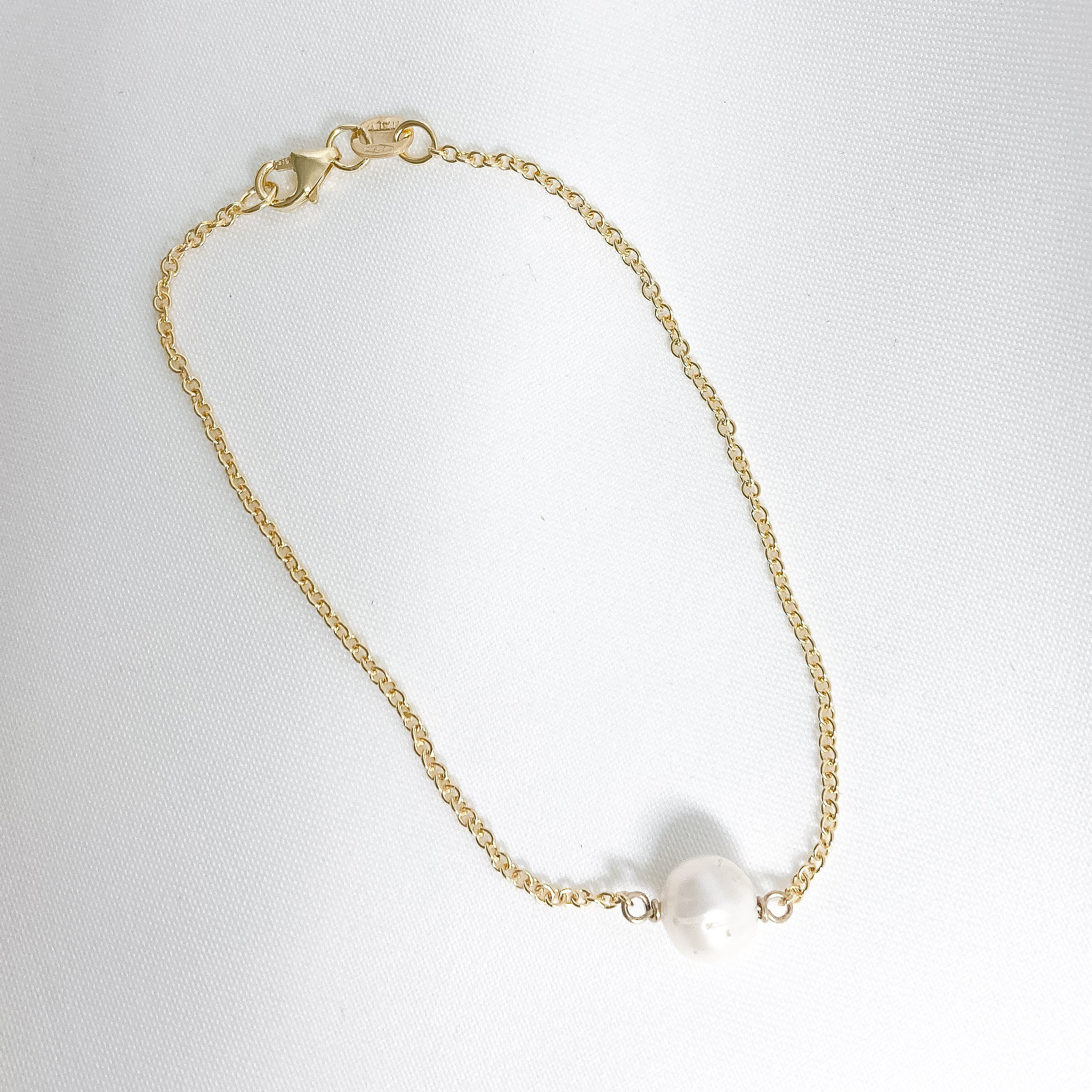 Gold Pearl Bracelet