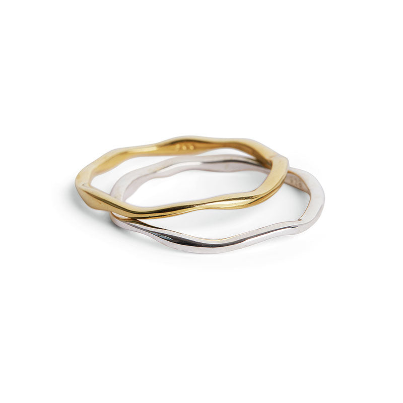 Thin Silver Wobble Ring